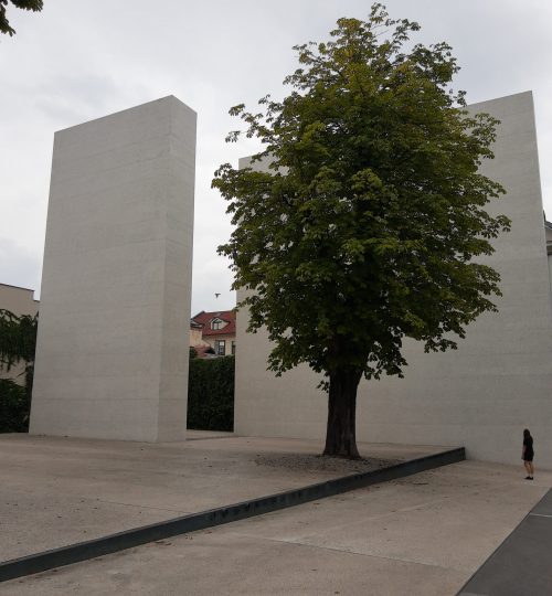 Památník obětem všech válek